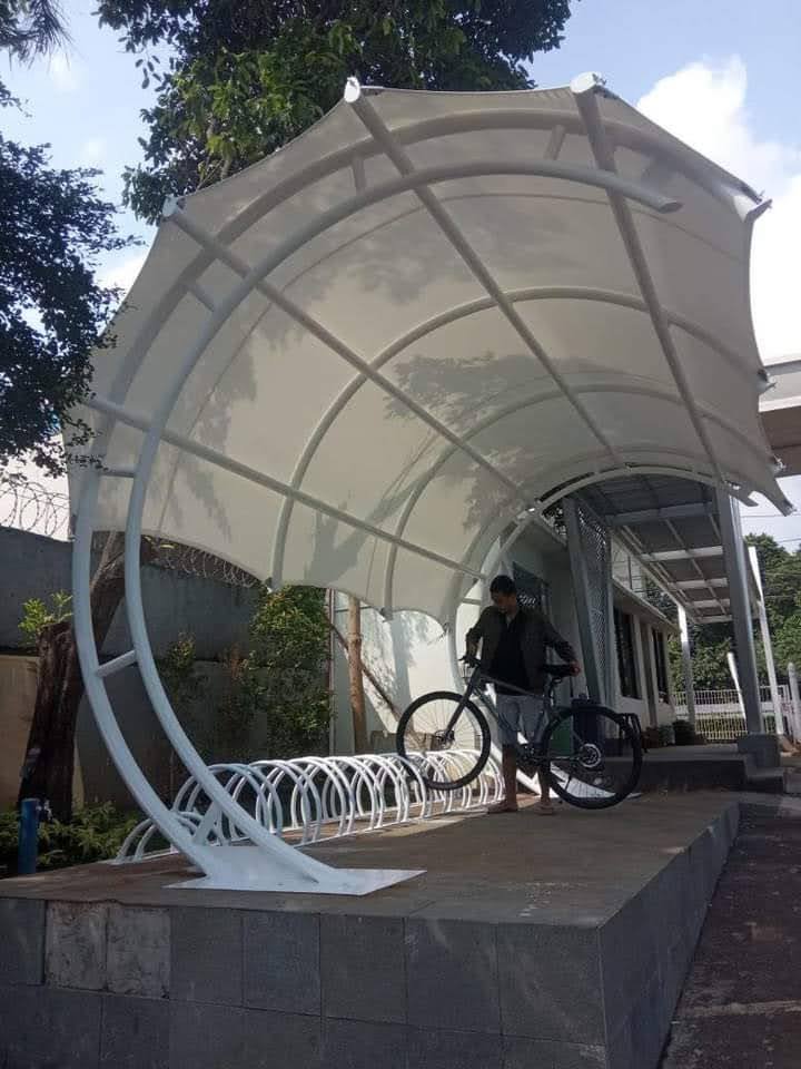 Kanopi Membran Parkiran Sepeda di Jakarta Pusat