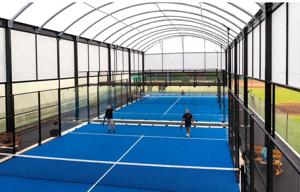 Kanopi Membran Atap Ringan Bentang Lebar Cocok Untuk Lapangan Padel